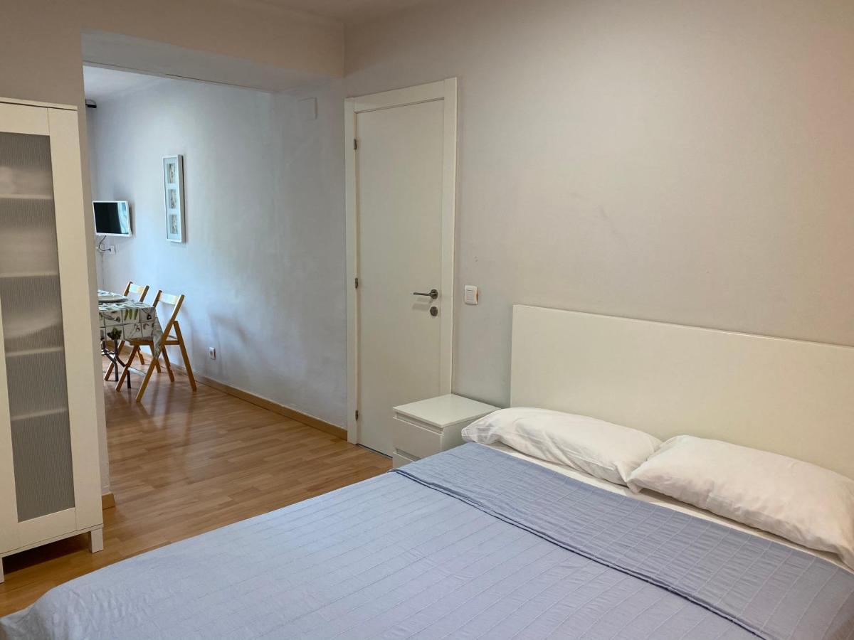 Estudis Laura Appartement Castell-Castell-Platja d'Aro Kamer foto